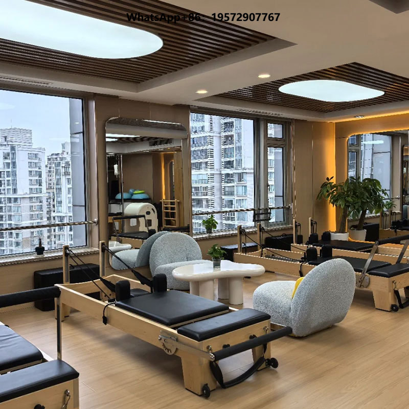 Pilates And Yoga Studio - 맞춤형 메이플 원목 조절 가능 다기능